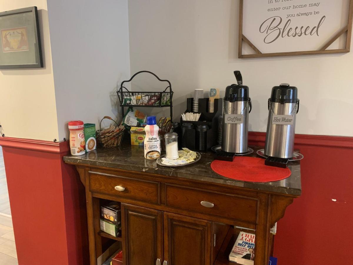Vinehurst Inn & Suites Hammondsport Buitenkant foto