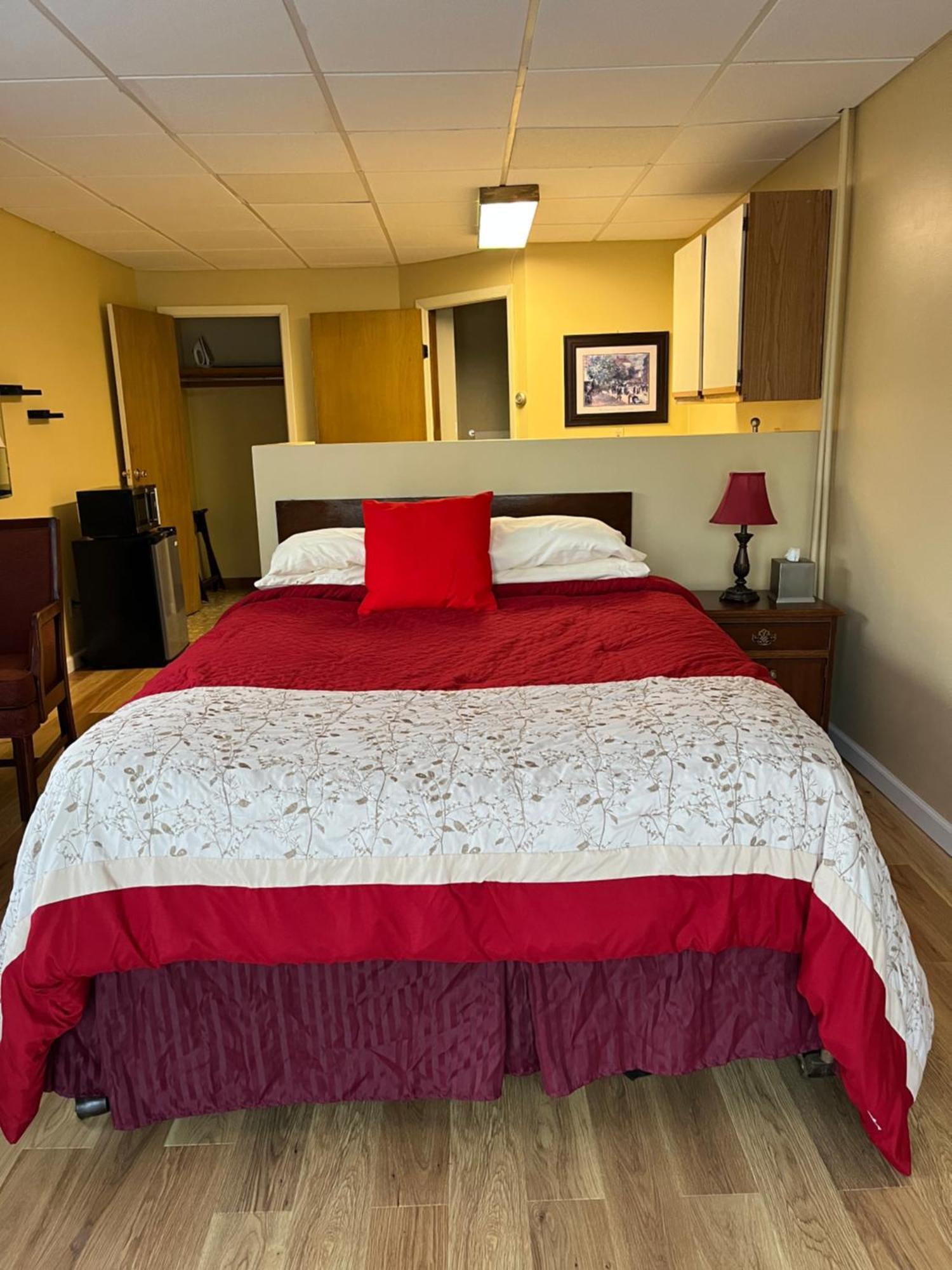 Vinehurst Inn & Suites Hammondsport Buitenkant foto