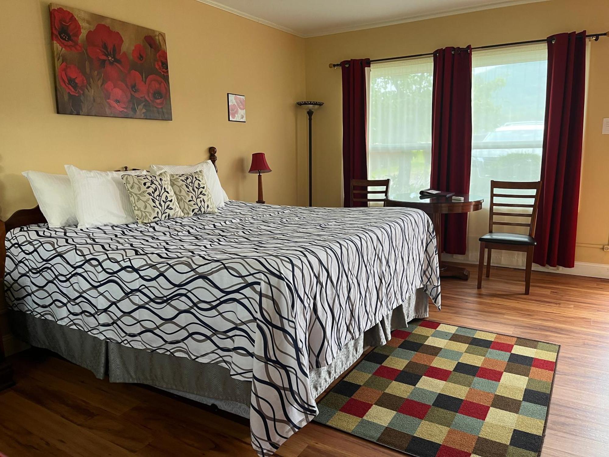 Vinehurst Inn & Suites Hammondsport Buitenkant foto